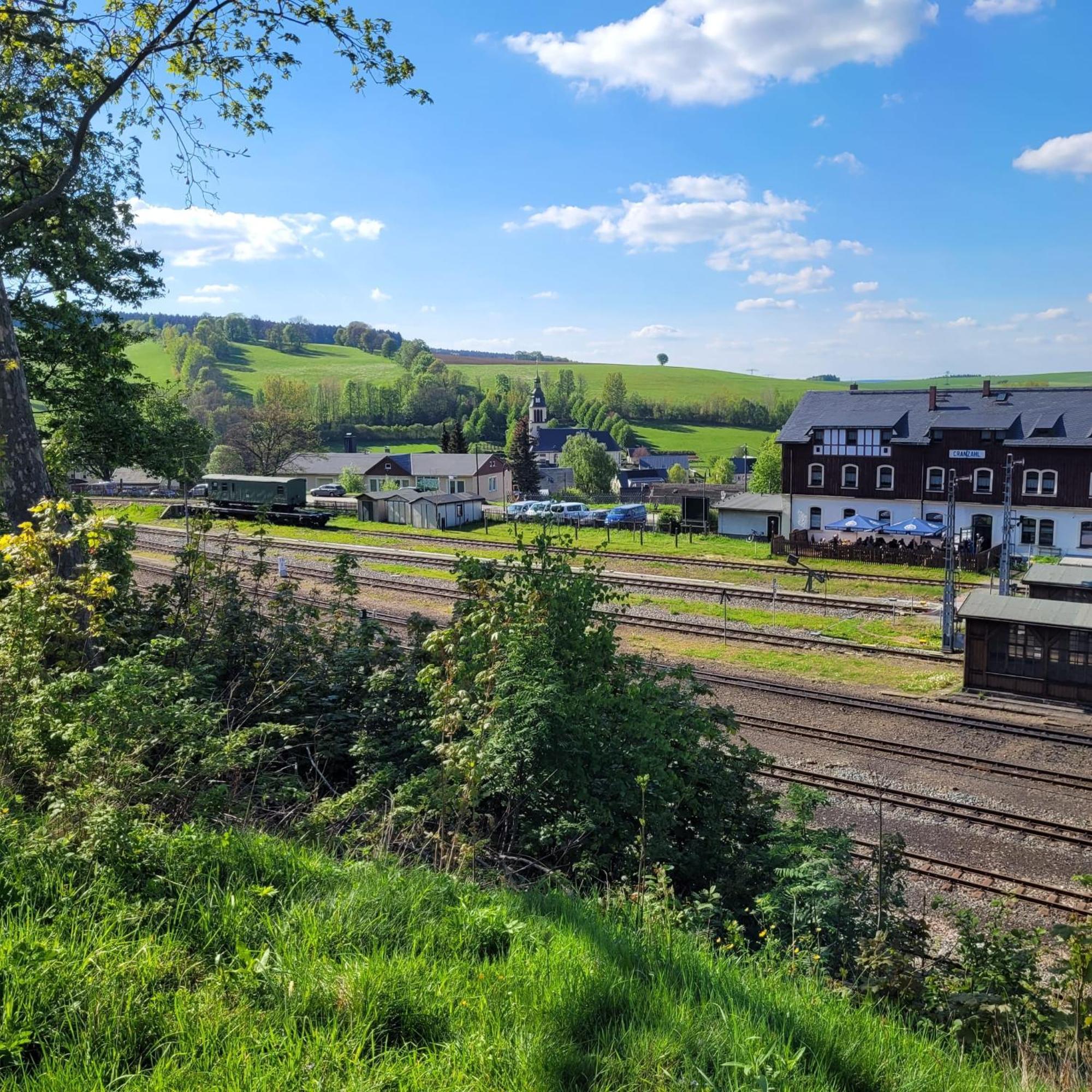 Ferienwohnungen An Der Fichtelbergbahn Cranzahl Exterior foto
